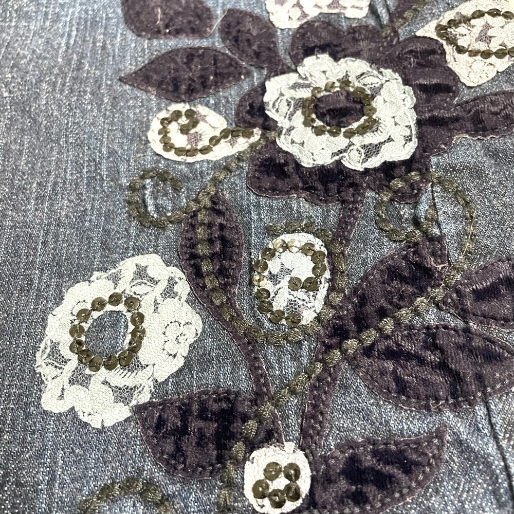 Talbots Embroidery Applique Lace Floral Blue Wide Leg Jeans Stretch Size 4 - Picture 4 of 6